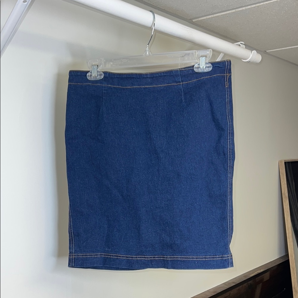 DKNY Vintage Stretchy Denim Blue Skirt- 10